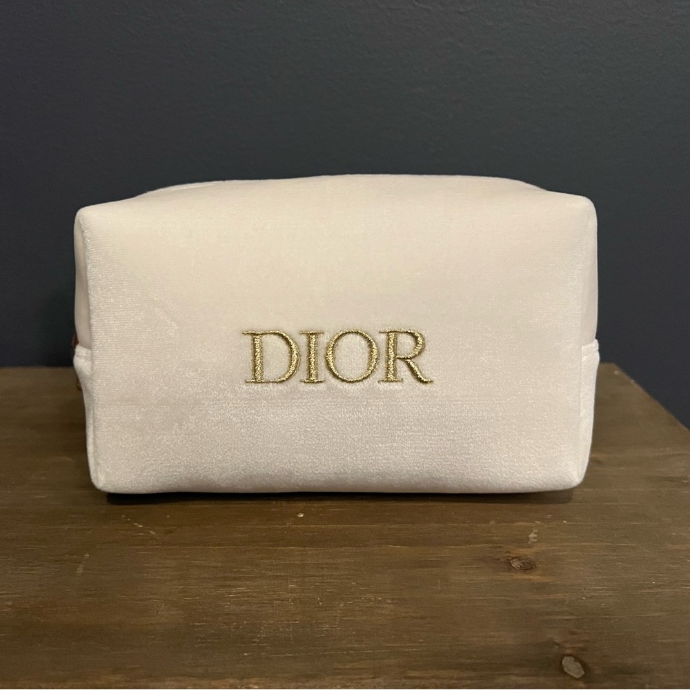 NWOT Dior Makeup Bag